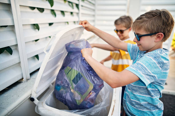 Best Yard Cleanup Services  in Middleborough Center, MA